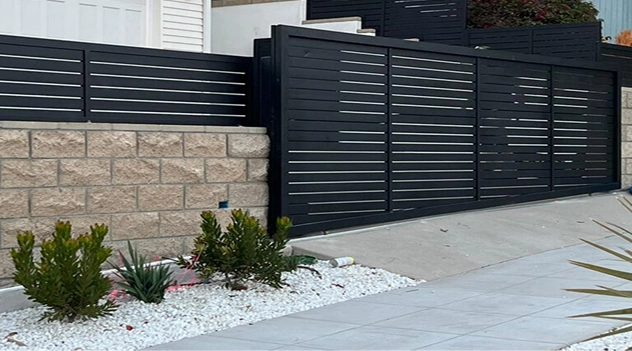Gallery Gate 5